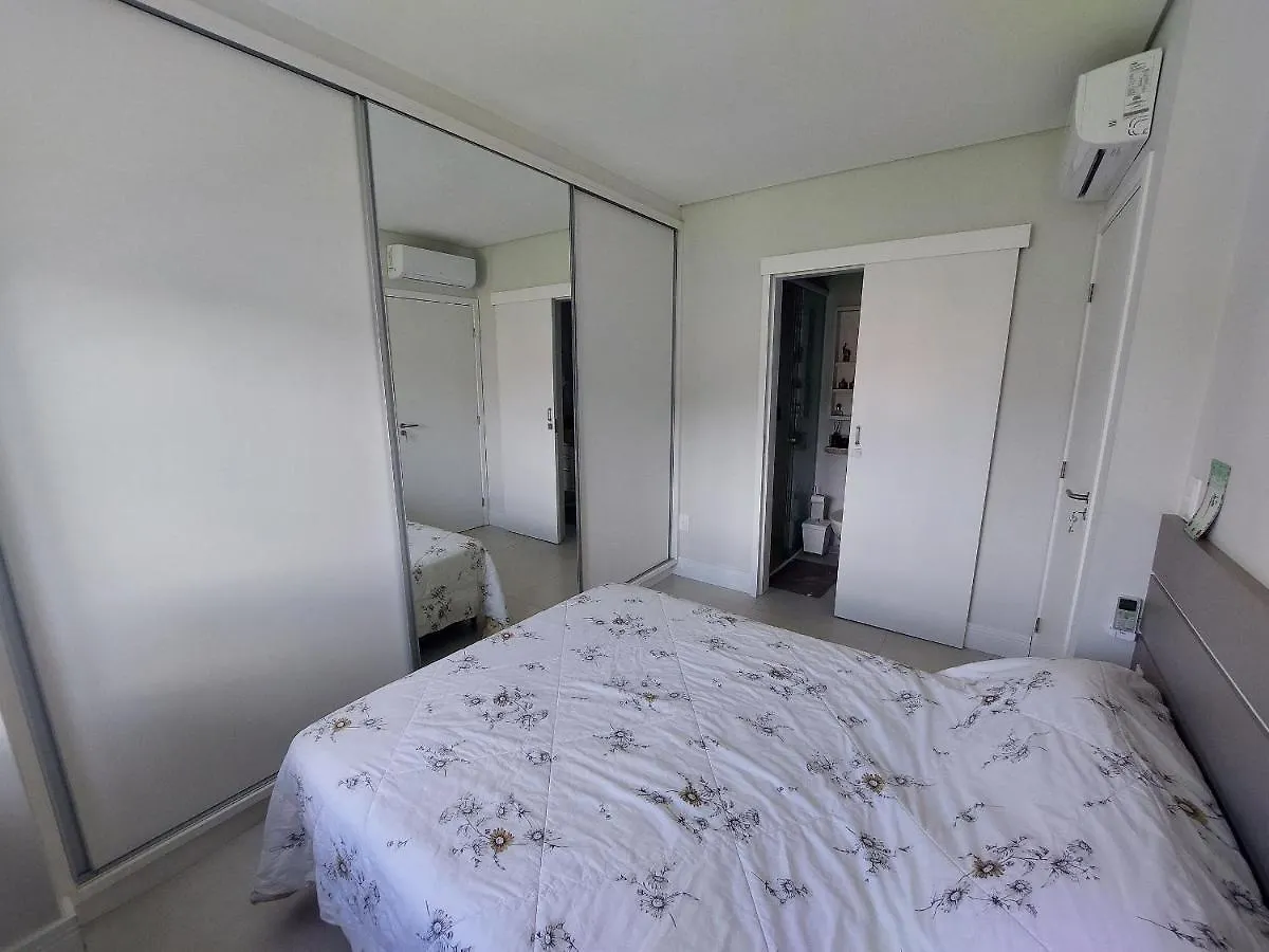 Ap Madri: Piscina, Centro E Conforto Florianópolis